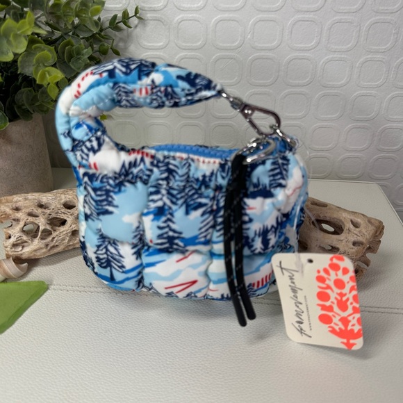 Free People Printed Micro Pouch Alpine Blue Pattern - Picture 3 of 9